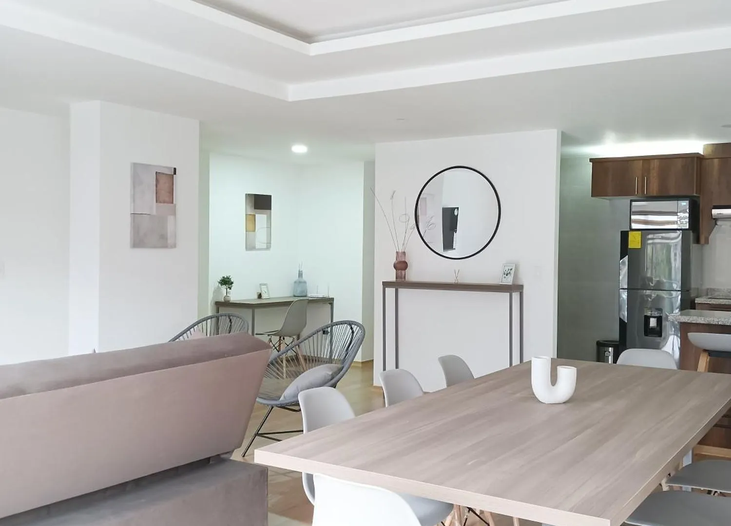 Edificio Batan Plaza Apartment Quito